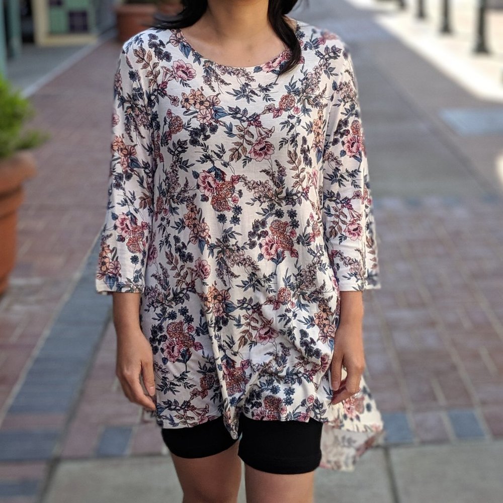 3/4 Sleeve Blouse Tunic Asymmetrical Back Floral